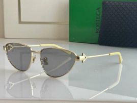 Picture of Bottega Veneta Sunglasses _SKUfw45926042fw